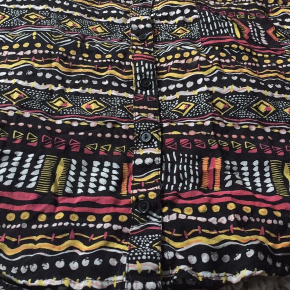 Flowy button up tribal print tank top - Picture 2 of 6